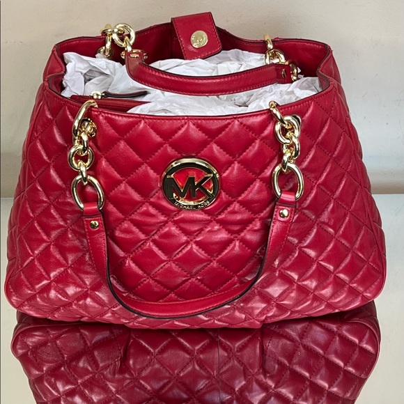 Sold ~Michael Kors Red Leather Quilted Handbag - Picture 14 of 16